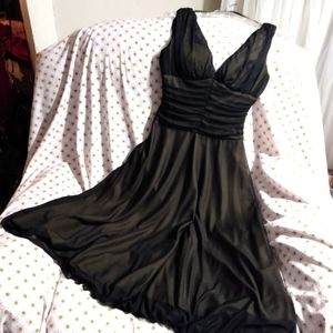 Vintage looking cocktail dress from connected